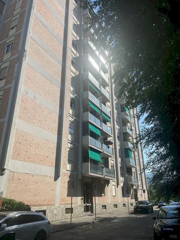 appartamento in vendita a Moncalieri in zona Borgo San Pietro