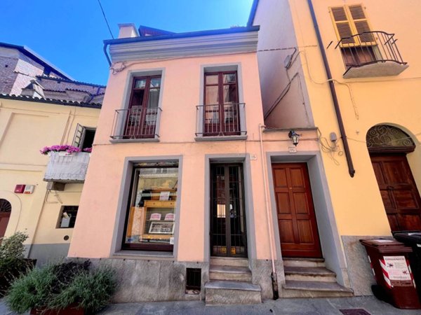 intera palazzina in vendita a Moncalieri