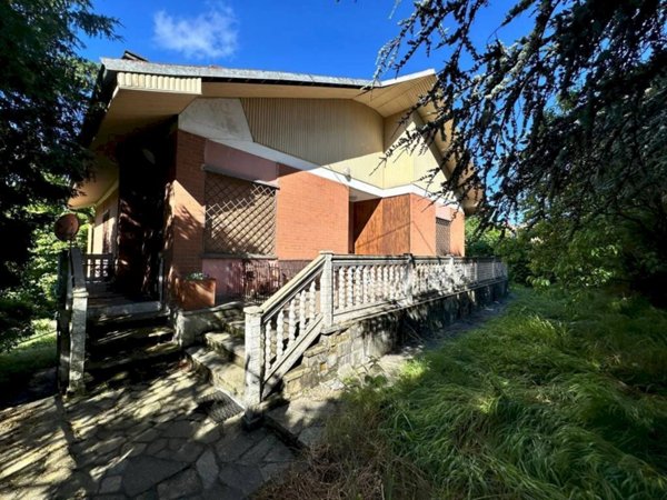 casa indipendente in vendita a Moncalieri in zona Revigliasco