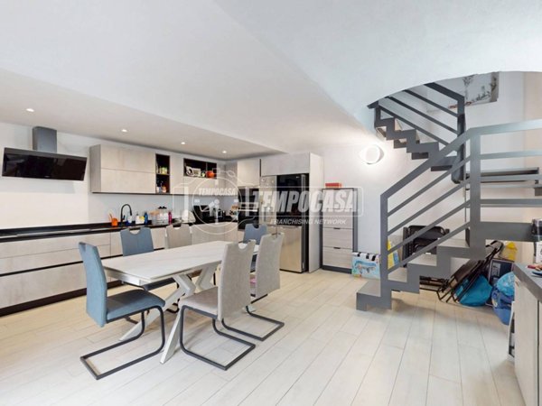 casa indipendente in vendita a Moncalieri