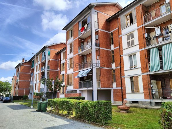 appartamento in vendita a Moncalieri in zona Tetti Piatti
