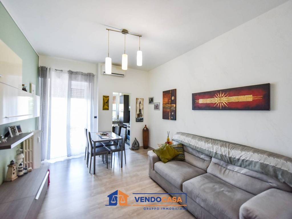 appartamento in vendita a Moncalieri in zona Borgo San Pietro