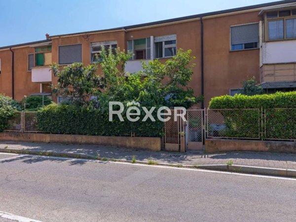 appartamento in vendita a Moncalieri in zona Carpice