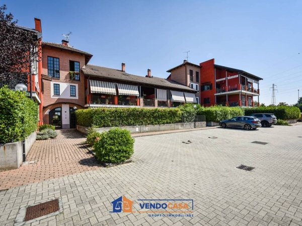 appartamento in vendita a Moncalieri in zona Testona