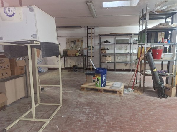 locale di sgombero in vendita a Moncalieri
