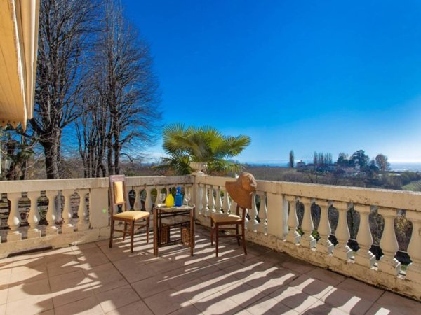 casa indipendente in vendita a Moncalieri in zona Boccia d'Oro