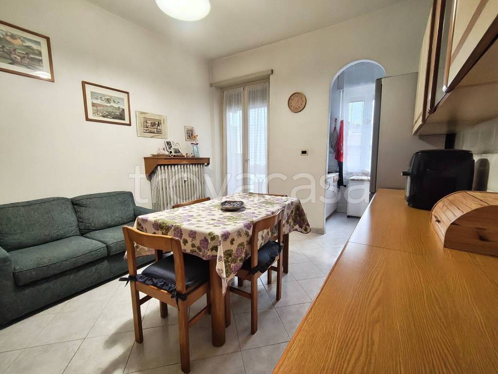 appartamento in vendita a Moncalieri in zona Borgo San Pietro