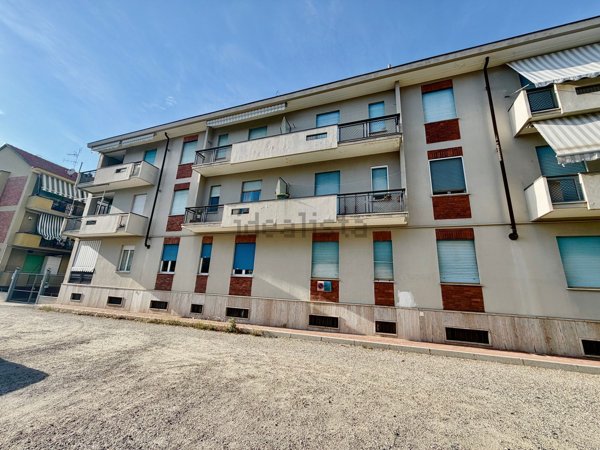 appartamento in vendita a Moncalieri in zona Testona