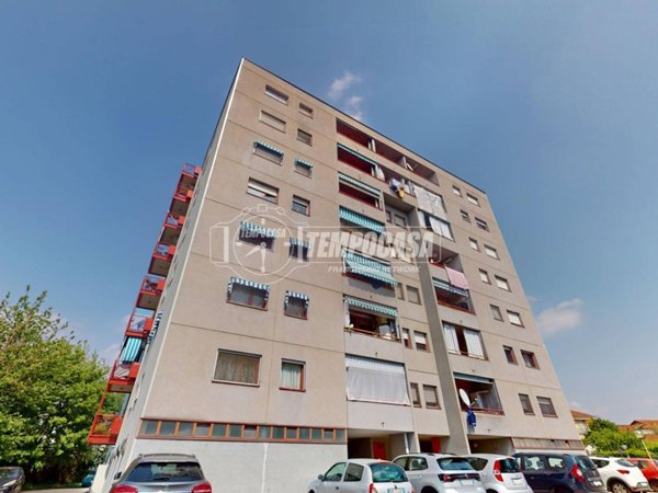 appartamento in vendita a Moncalieri in zona Testona
