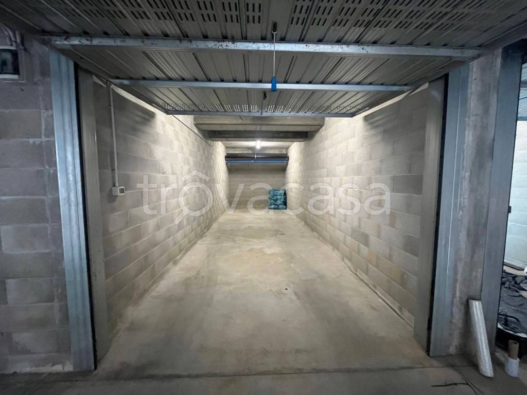 ufficio in vendita a Moncalieri in zona Testona
