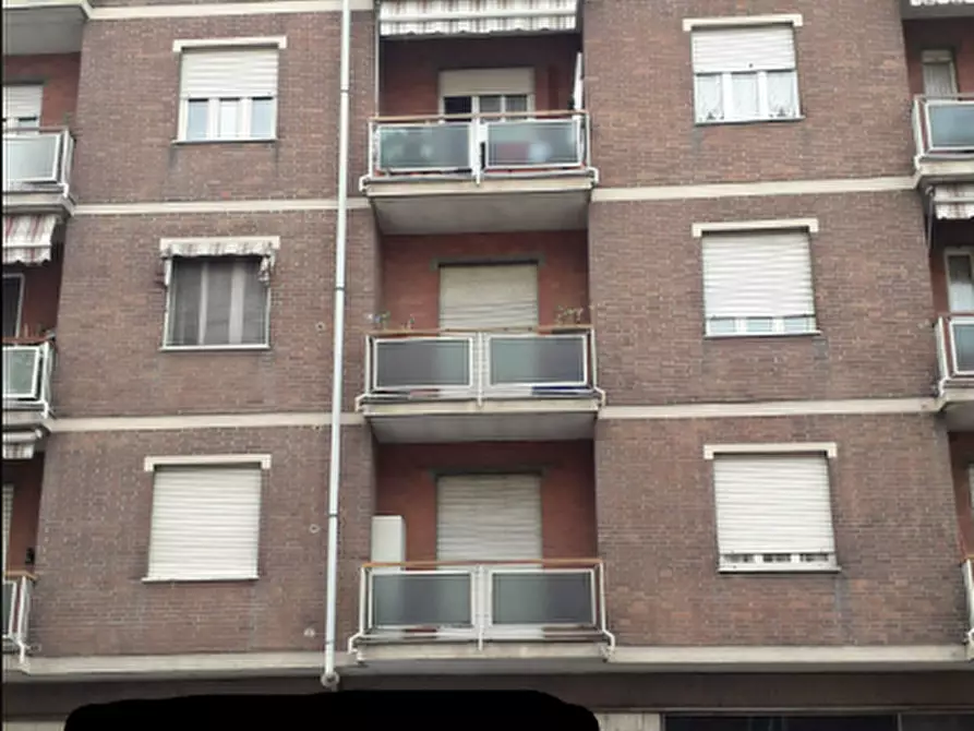 negozio in vendita a Moncalieri