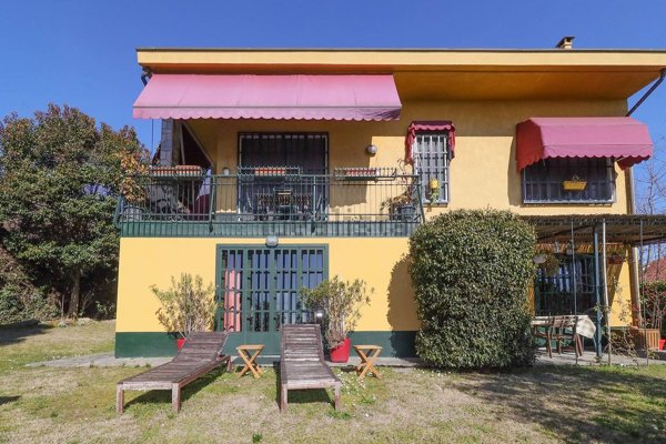 casa indipendente in vendita a Moncalieri in zona Boccia d'Oro