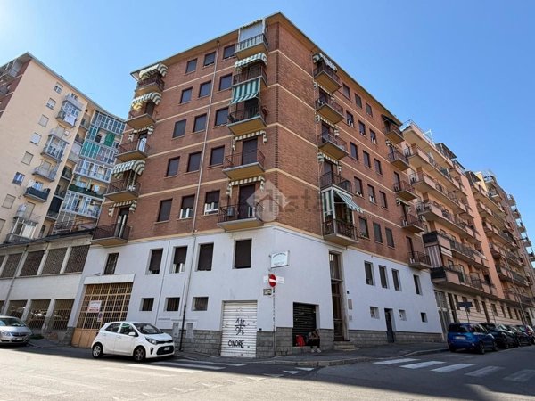 appartamento in vendita a Moncalieri in zona Borgo San Pietro