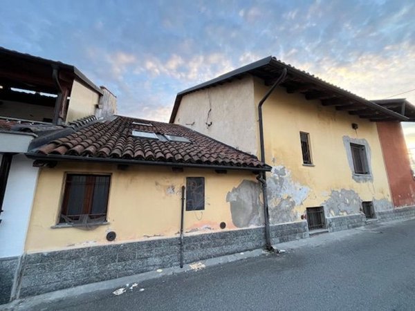 appartamento in vendita a Moncalieri in zona Testona