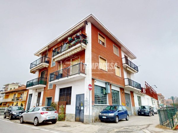 appartamento in vendita a Moncalieri in zona Testona