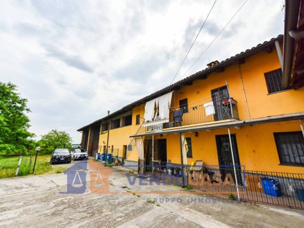 appartamento in vendita a Moncalieri in zona Tetti Rolle