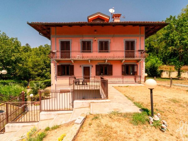 appartamento in vendita a Moncalieri in zona Boccia d'Oro