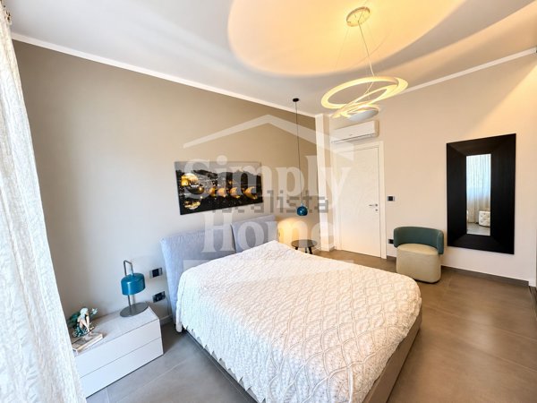 appartamento in vendita a Moncalieri in zona Borgo San Pietro