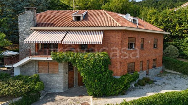 casa indipendente in vendita a Moncalieri in zona Revigliasco