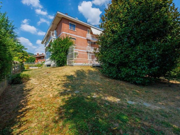 appartamento in vendita a Moncalieri in zona Testona