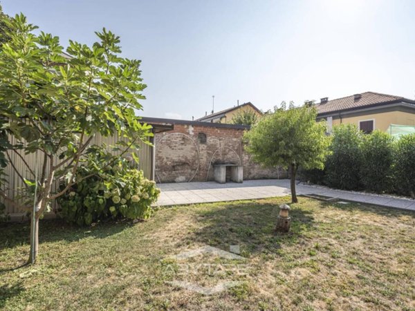 casa indipendente in vendita a Moncalieri