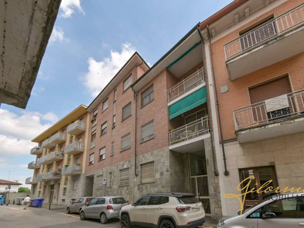 appartamento in vendita a Moncalieri in zona Boccia d'Oro