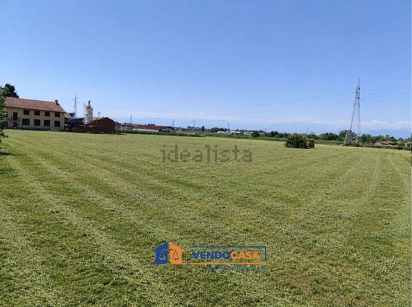 terreno in vendita a Moncalieri in zona Testona