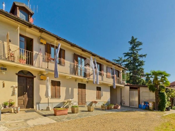 appartamento in vendita a Moncalieri in zona Revigliasco