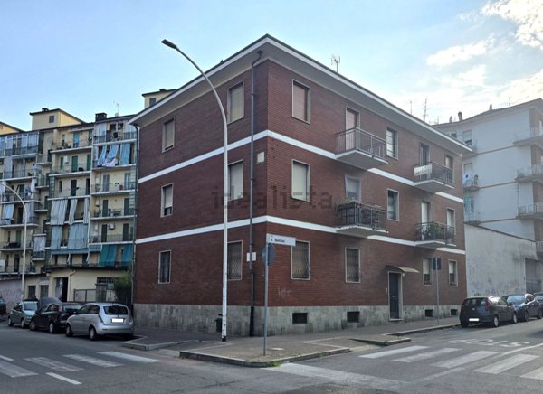 appartamento in vendita a Moncalieri in zona Borgo San Pietro