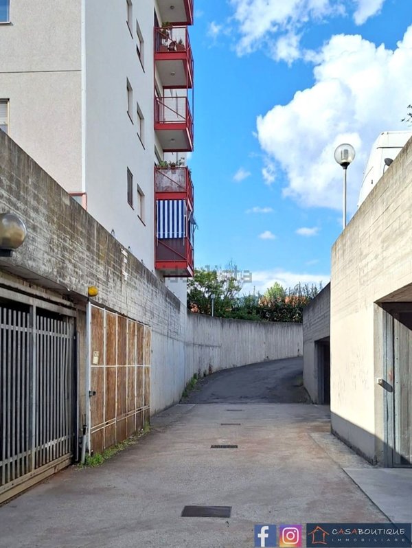 locale di sgombero in vendita a Moncalieri in zona Testona