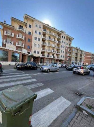 appartamento in vendita a Moncalieri in zona Borgo San Pietro