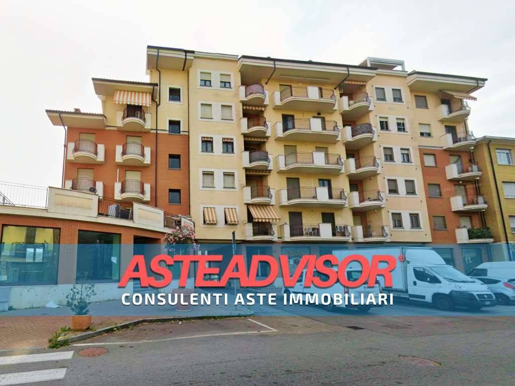 appartamento in vendita a Moncalieri in zona Borgo San Pietro