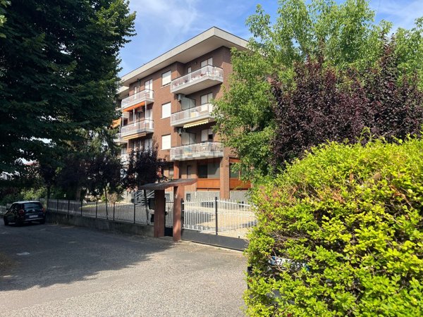 appartamento in vendita a Moncalieri in zona Testona