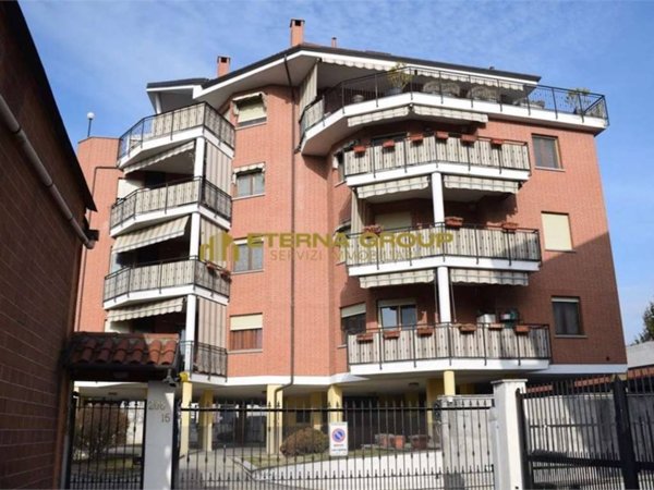 box auto in vendita a Moncalieri in zona Testona