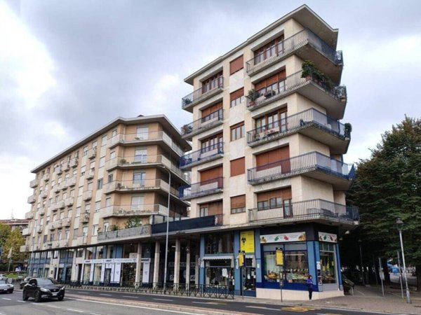 ufficio in vendita a Moncalieri in zona Boccia d'Oro