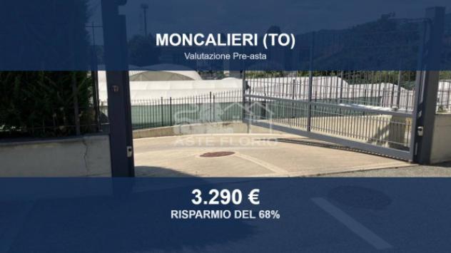box auto in vendita a Moncalieri in zona Testona