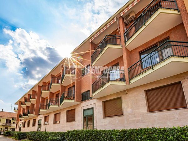 appartamento in vendita a Moncalieri in zona Borgo San Pietro