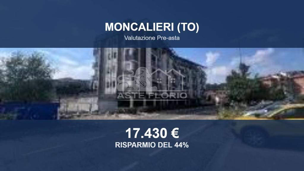 box auto in vendita a Moncalieri in zona Testona