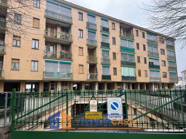 box auto in vendita a Moncalieri in zona Borgo San Pietro