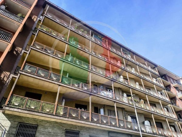 appartamento in vendita a Moncalieri in zona Borgo San Pietro