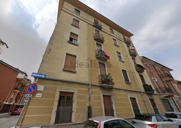 appartamento in vendita a Moncalieri in zona Borgo San Pietro