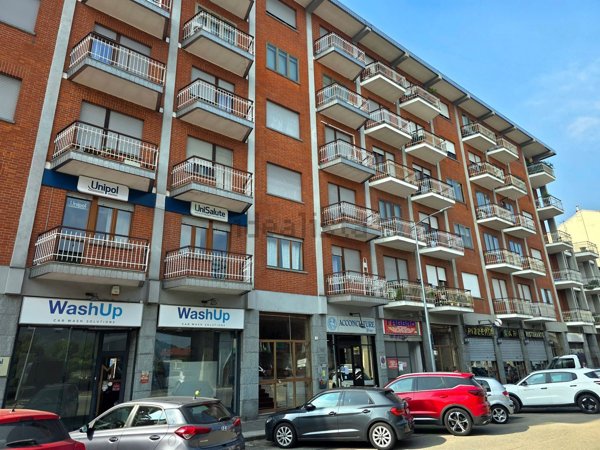 appartamento in vendita a Moncalieri in zona Borgo San Pietro