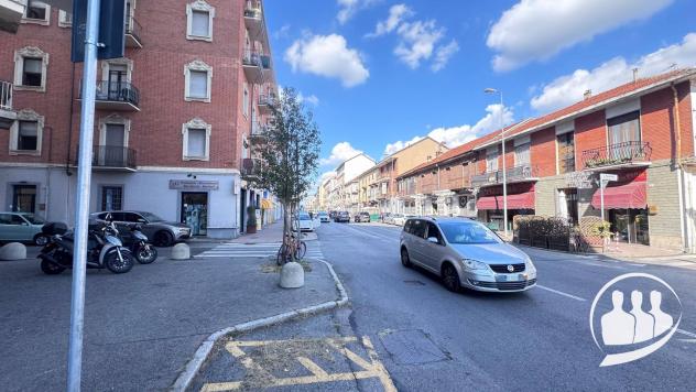 ufficio in vendita a Moncalieri in zona Borgo San Pietro