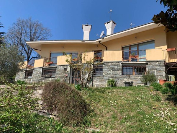 casa indipendente in vendita a Moncalieri in zona Boccia d'Oro