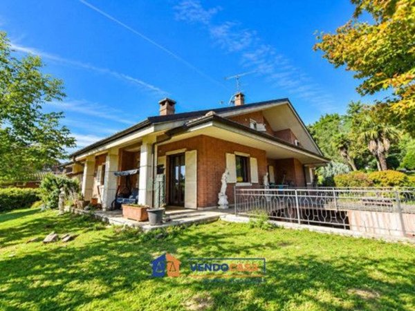 casa indipendente in vendita a Moncalieri