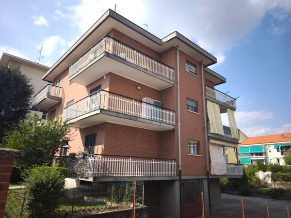 appartamento in vendita a Moncalieri in zona Testona