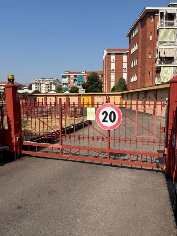 box auto in vendita a Moncalieri