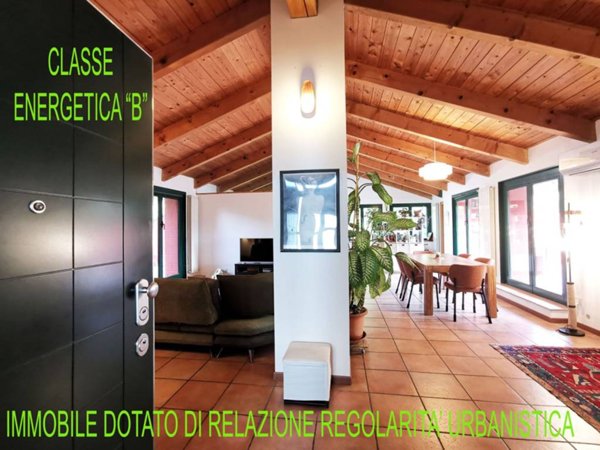 appartamento in vendita a Moncalieri in zona Revigliasco