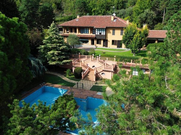 casa indipendente in vendita a Moncalieri