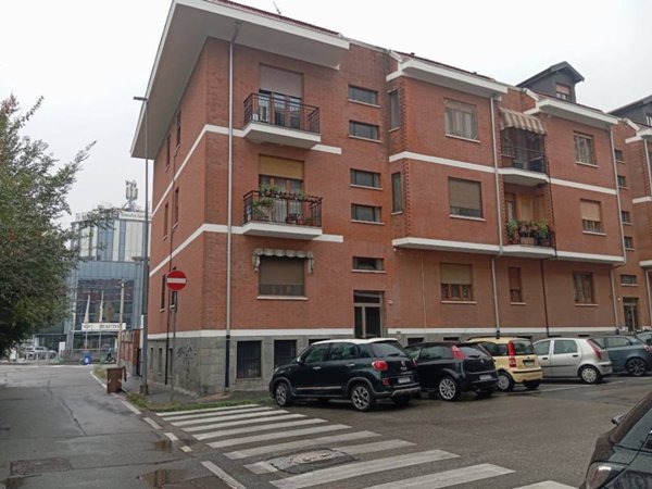 appartamento in vendita a Moncalieri in zona Borgo San Pietro